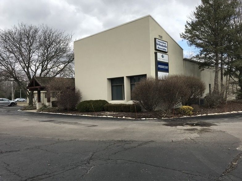 7131 N Knoxville Ave, Peoria, IL 61614